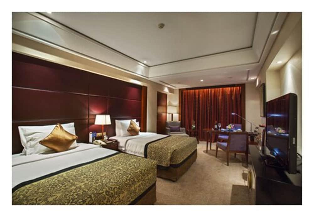 Hotel Wyndham Grand Plaza Royale Ningbo Esterno foto