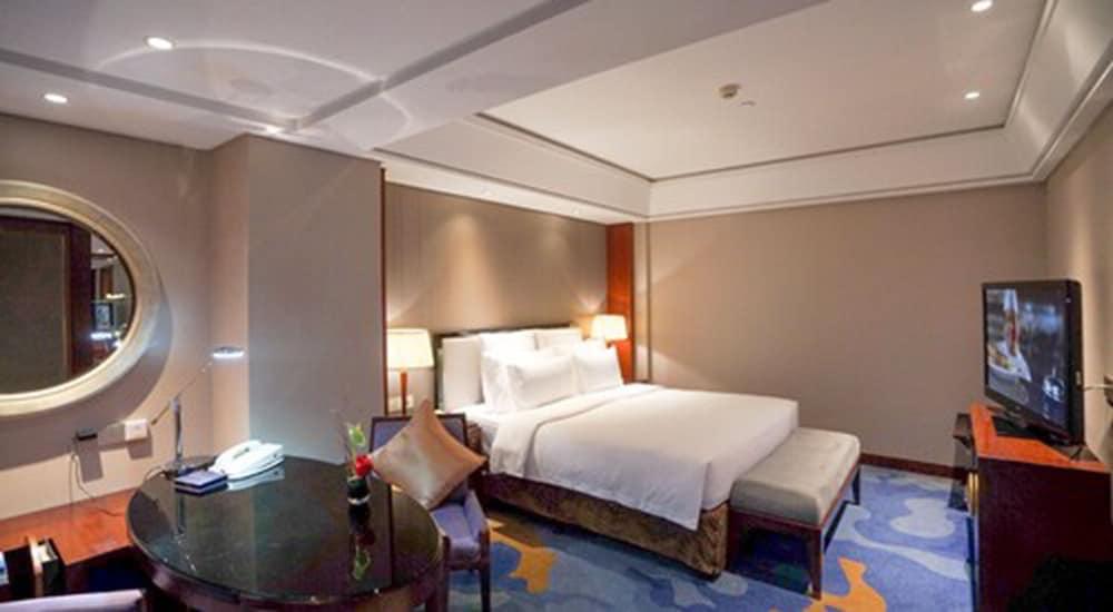 Hotel Wyndham Grand Plaza Royale Ningbo Esterno foto